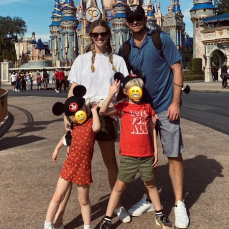 Brooklyn Decker and Andy Roddick with their son and daughter.